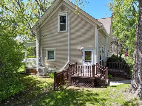 2337 Vt Route 7 Middlebury VT 05753