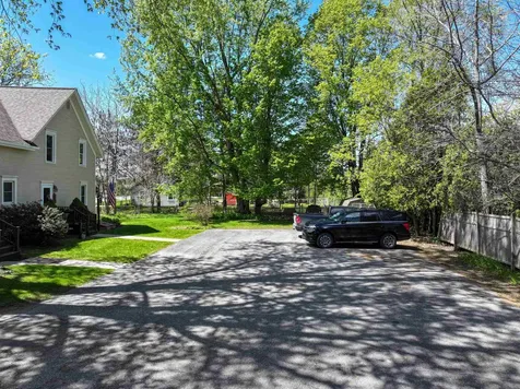 2337 Vt Route 7 Middlebury VT 05753
