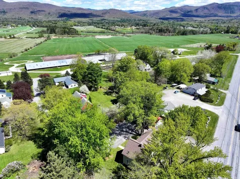 2337 Vt Route 7 Middlebury VT 05753