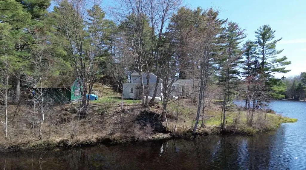 120 Canterbury Shore Drive Canterbury NH 03224