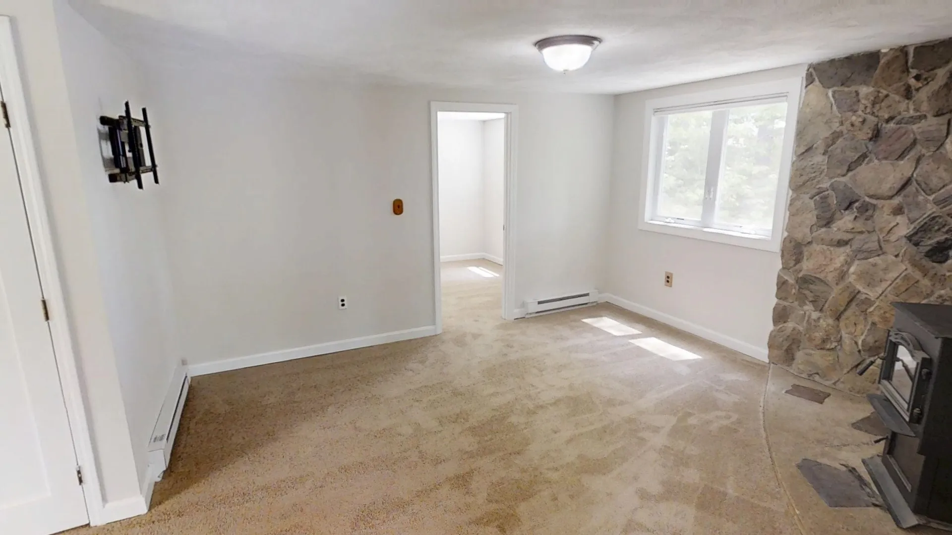 120 Canterbury Shore Drive Canterbury NH 03224