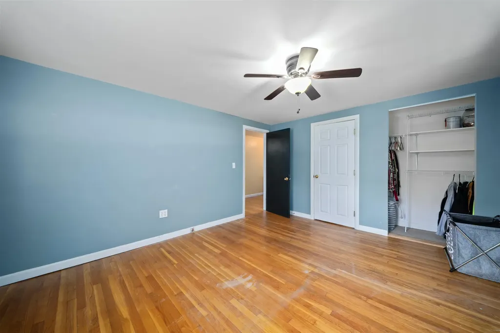 130 Tolend Road Barrington NH 03825