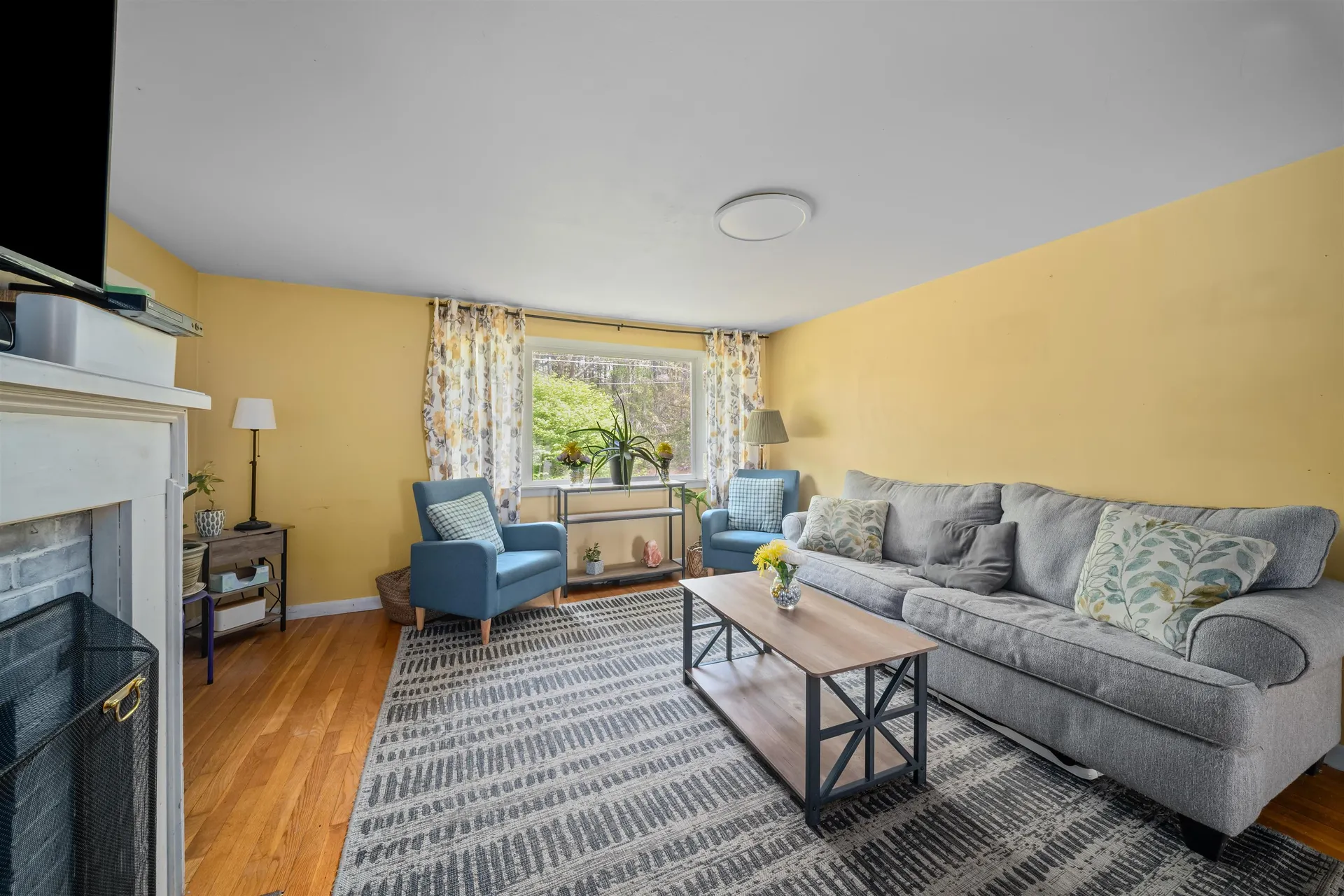 130 Tolend Road Barrington NH 03825