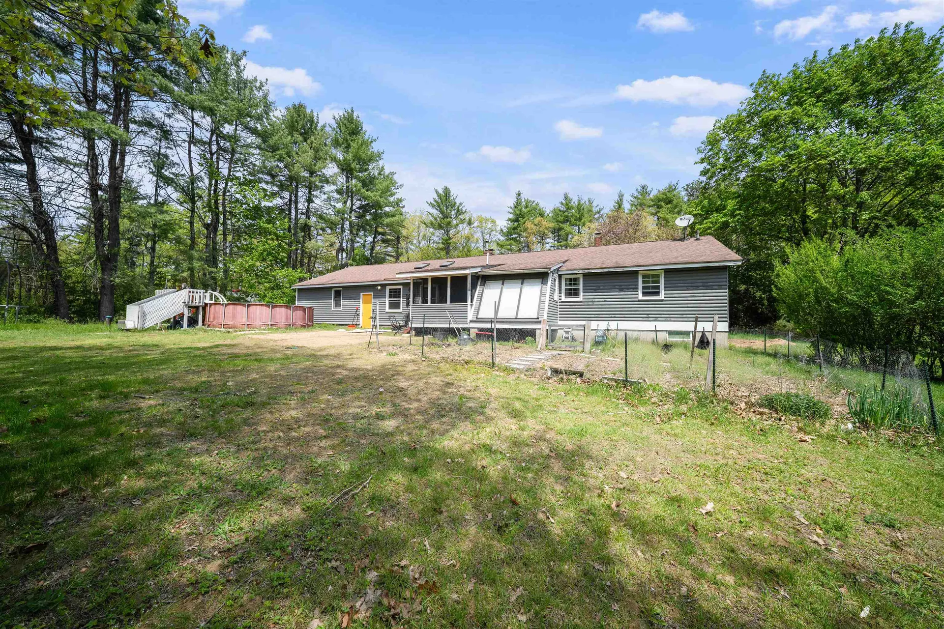 130 Tolend Road Barrington NH 03825