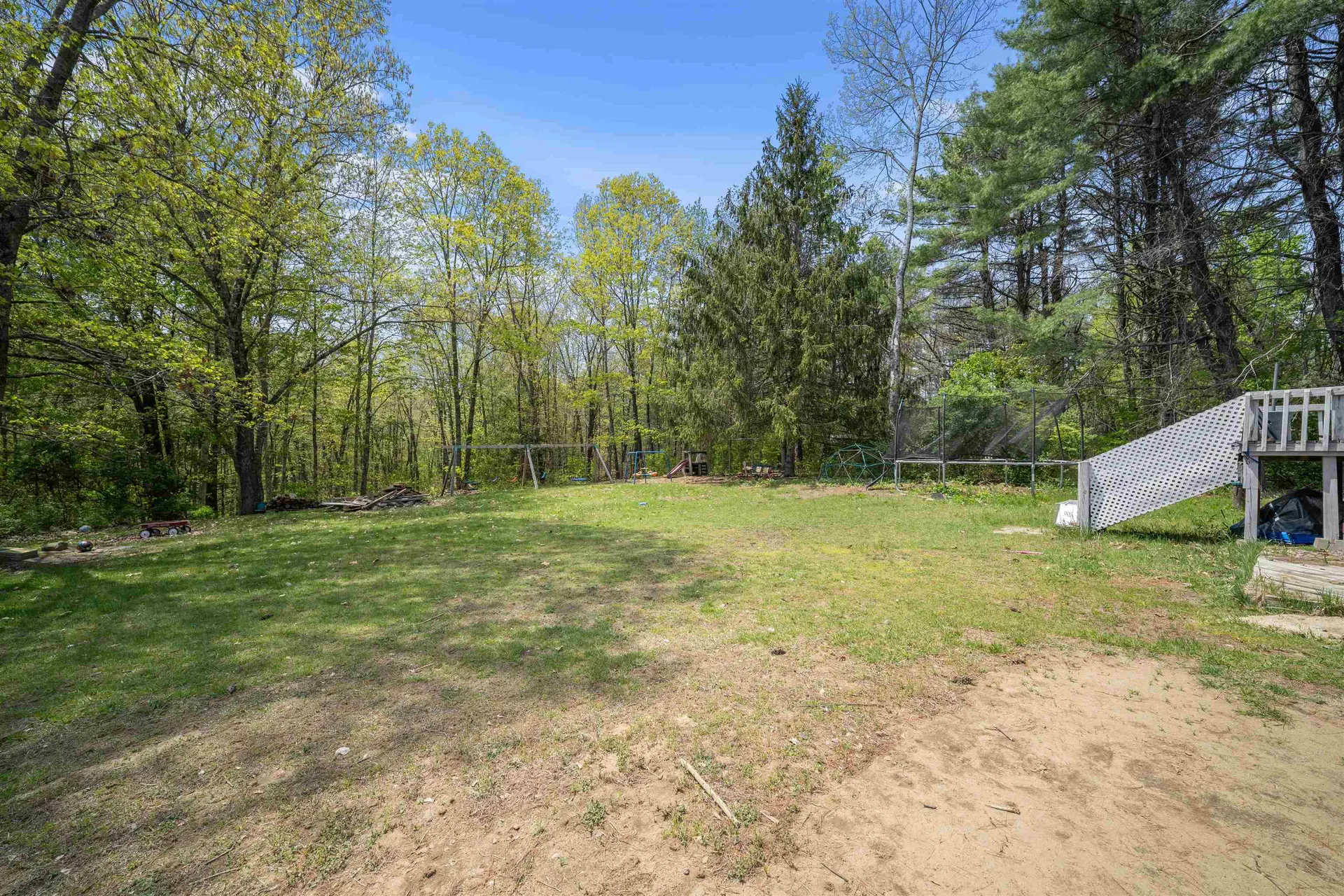 130 Tolend Road Barrington NH 03825