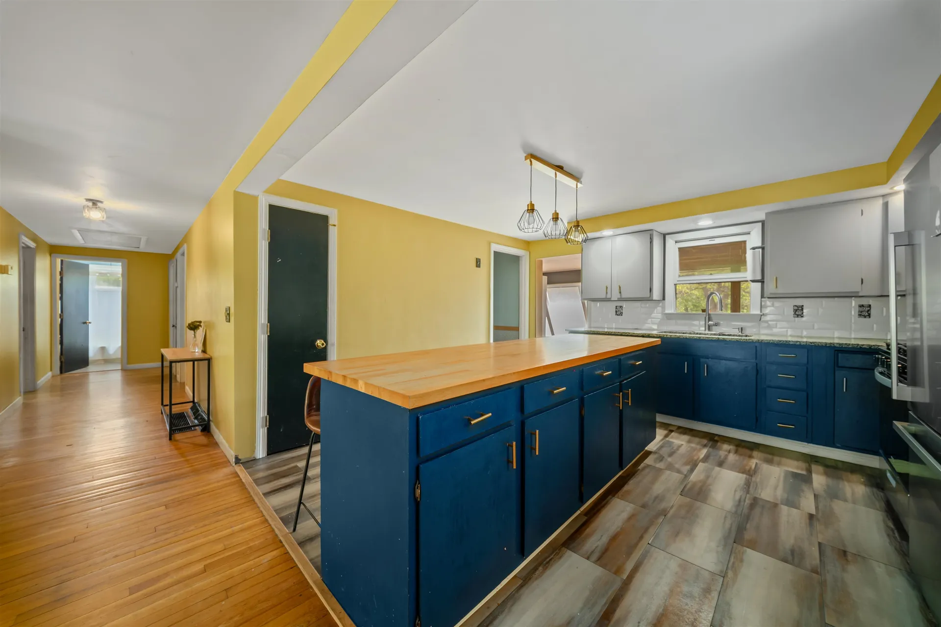 130 Tolend Road Barrington NH 03825