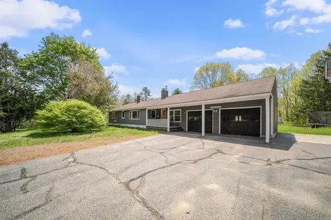 130 Tolend Road Barrington NH 03825