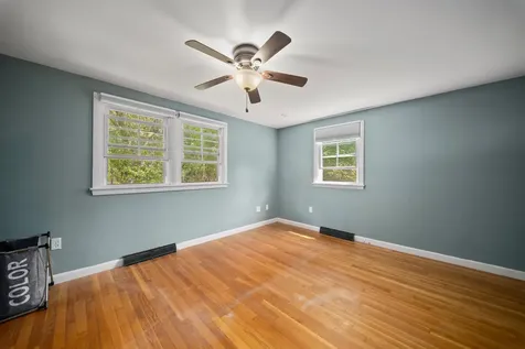 130 Tolend Road Barrington NH 03825