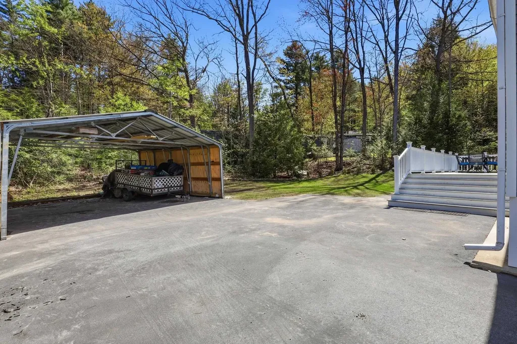 30 Emile Drive Allenstown NH 03275