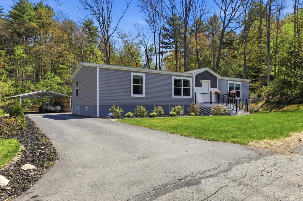 30 Emile Drive Allenstown NH 03275