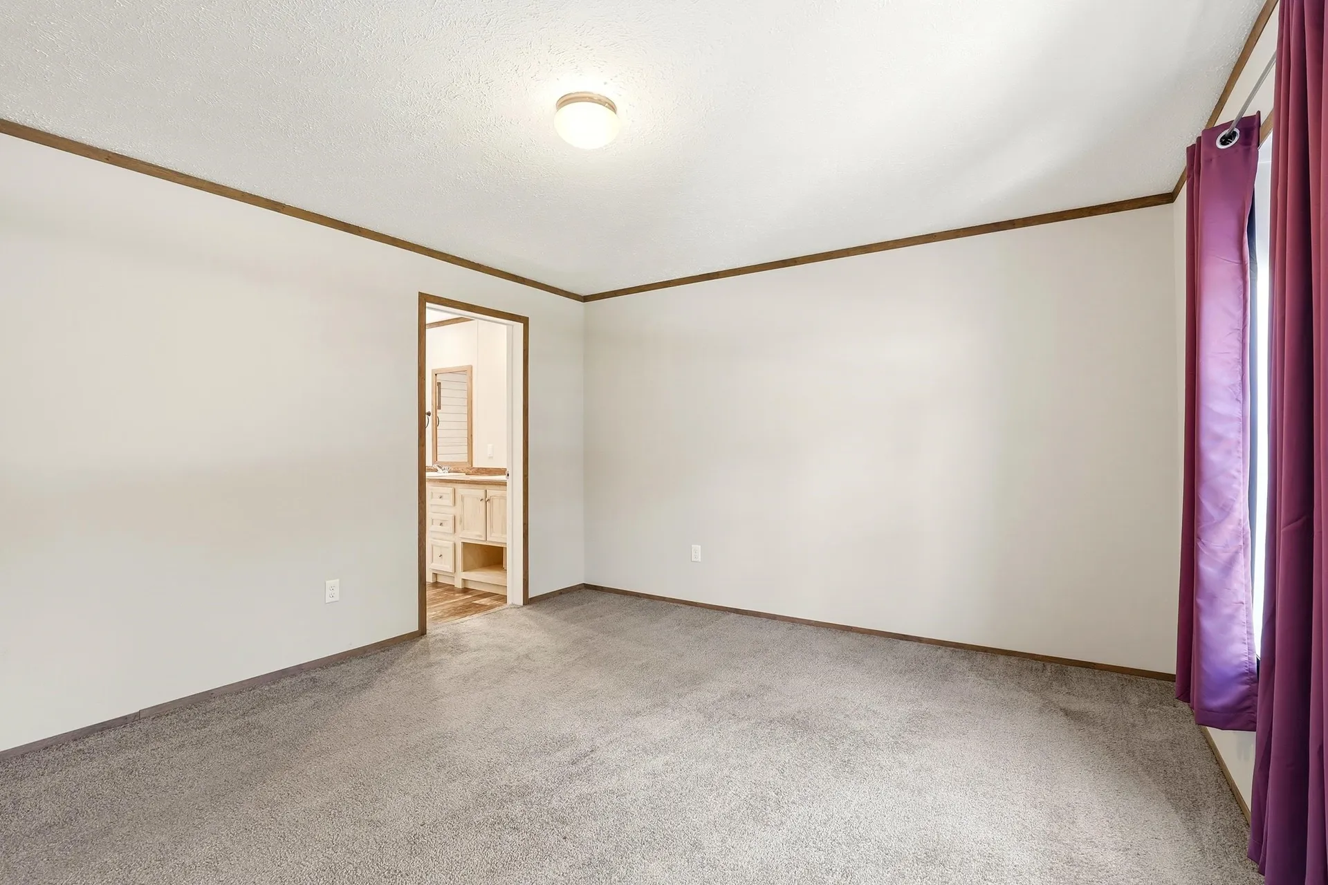 30 Emile Drive Allenstown NH 03275