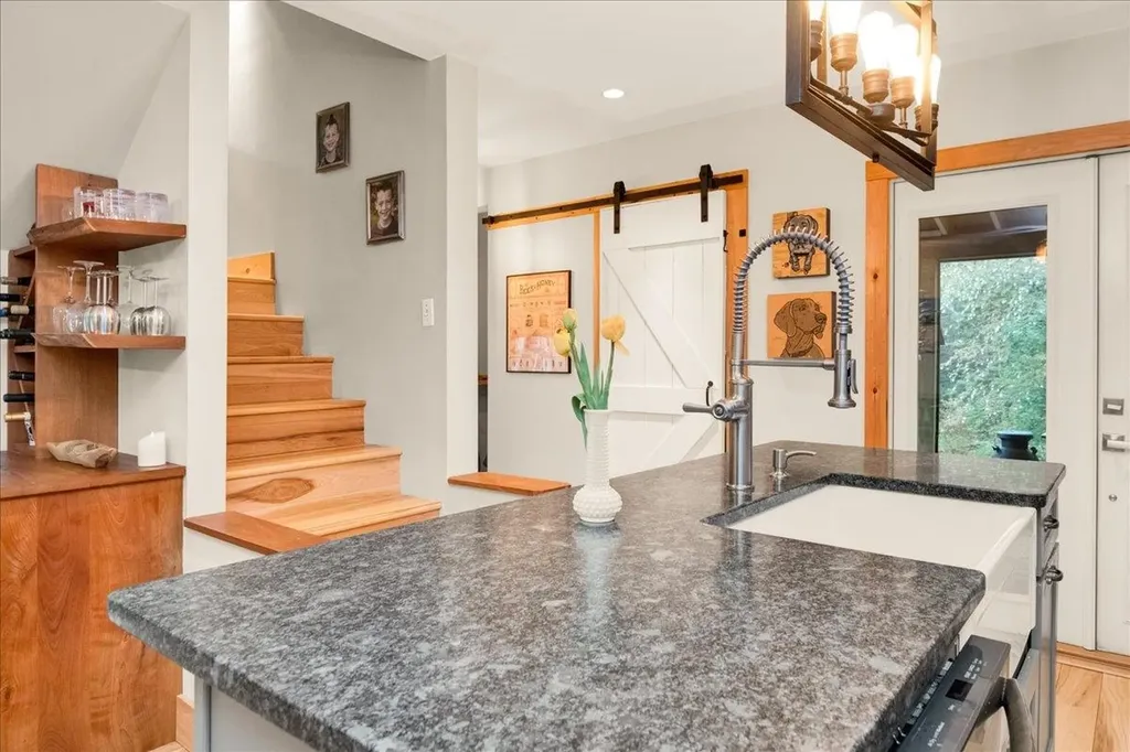 204 Pike Hill Road Warren VT 05674
