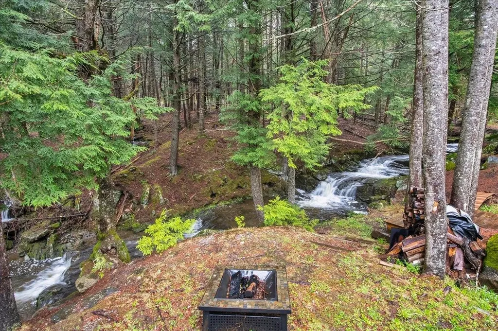 204 Pike Hill Road Warren VT 05674