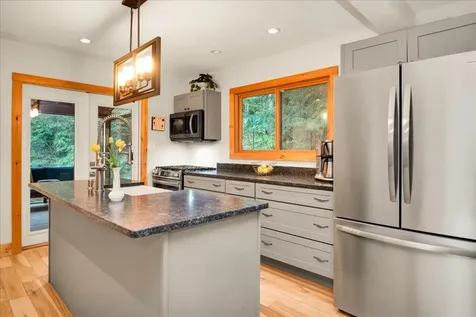 204 Pike Hill Road Warren VT 05674