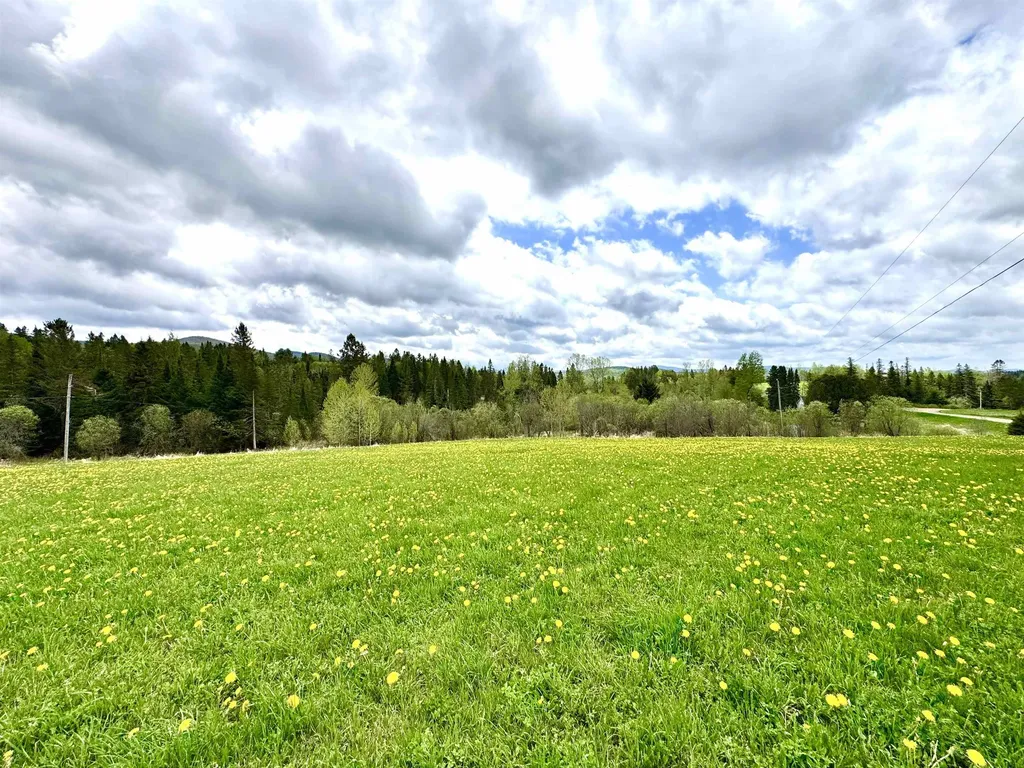 241-18 Golf Links Road Colebrook NH 03576
