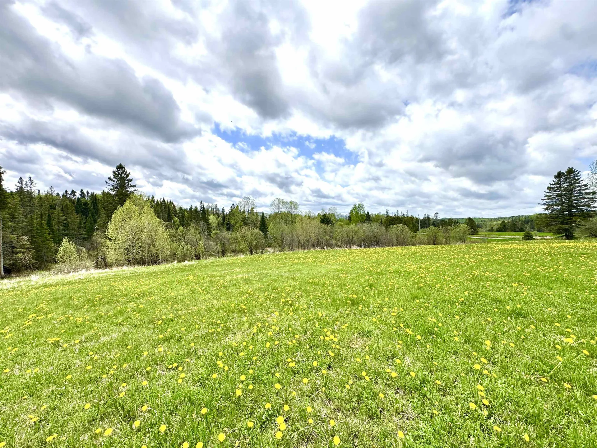 241-18 Golf Links Road Colebrook NH 03576