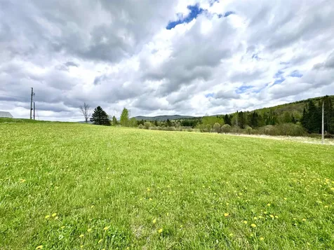 241-18 Golf Links Road Colebrook NH 03576