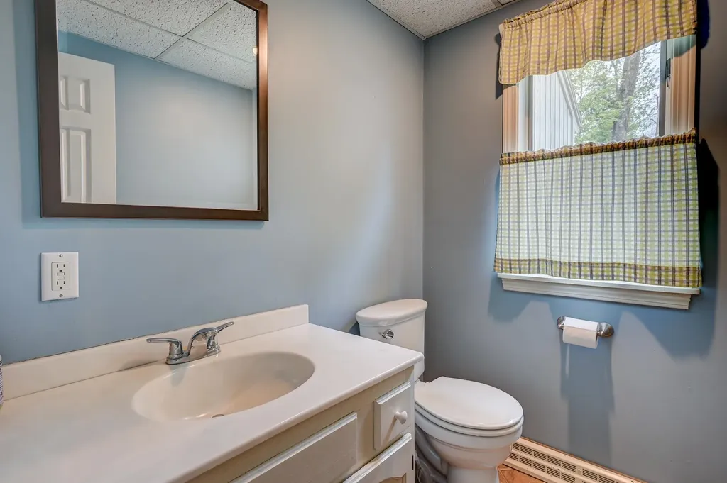 145 Birch Hill Road Conway NH 03860