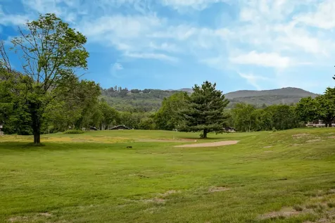18 Sandtrap Loop Bartlett NH 03812