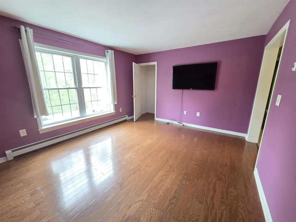 317 Potato Road Enfield NH 03748