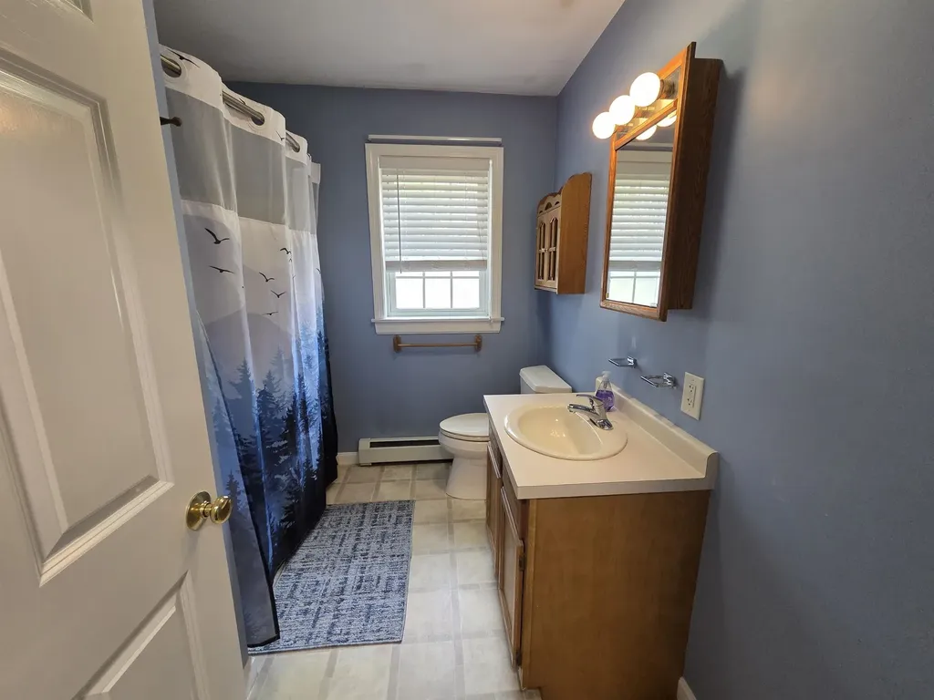 317 Potato Road Enfield NH 03748