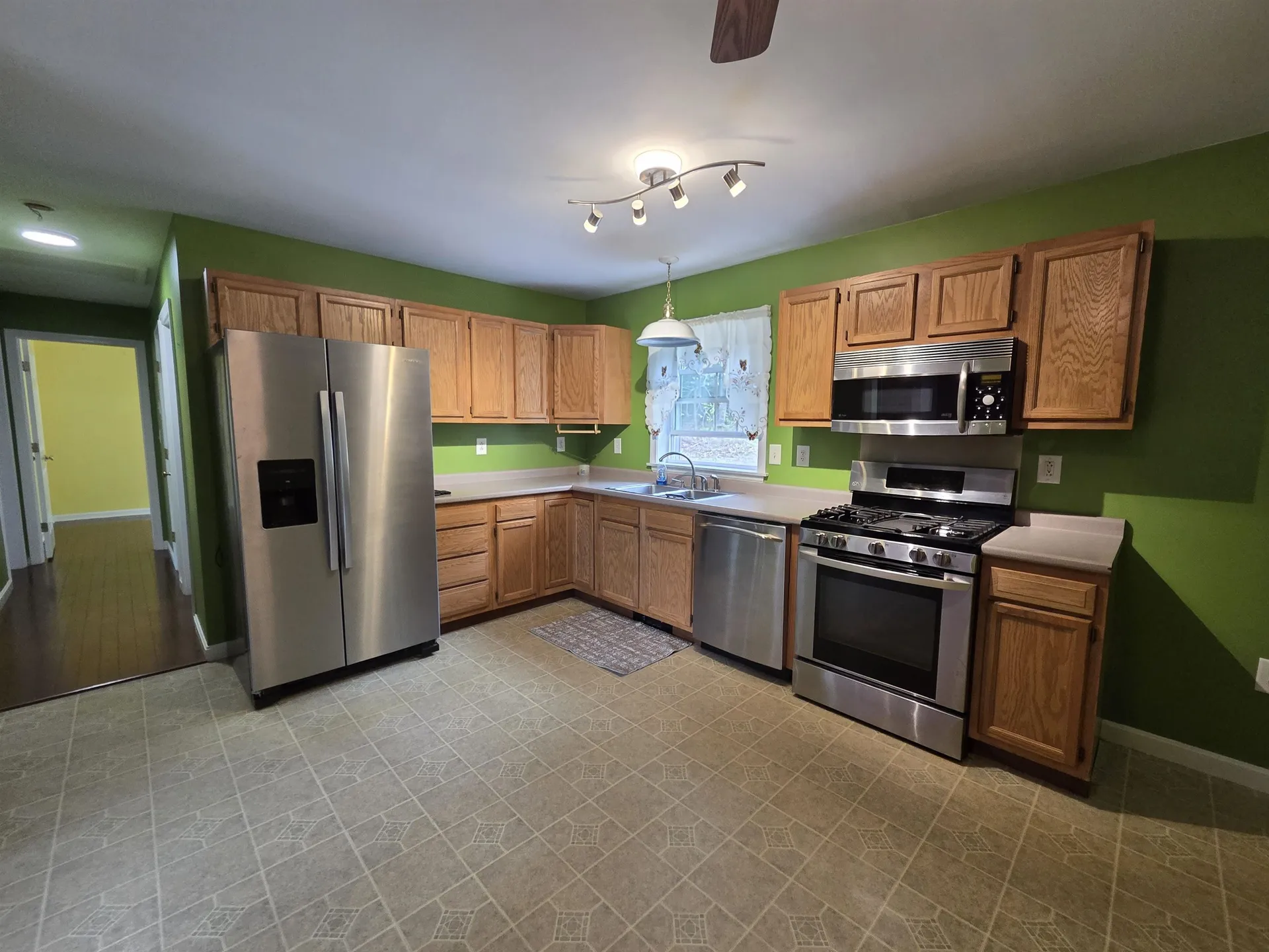317 Potato Road Enfield NH 03748