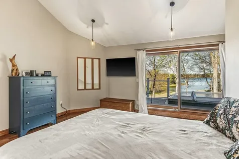 8 Willey Creek Road Durham NH 03824
