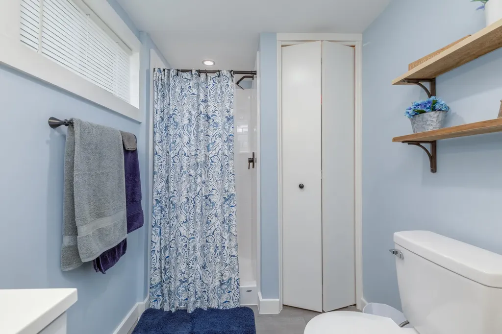 525 N Shore Drive Hopkinton NH 03229