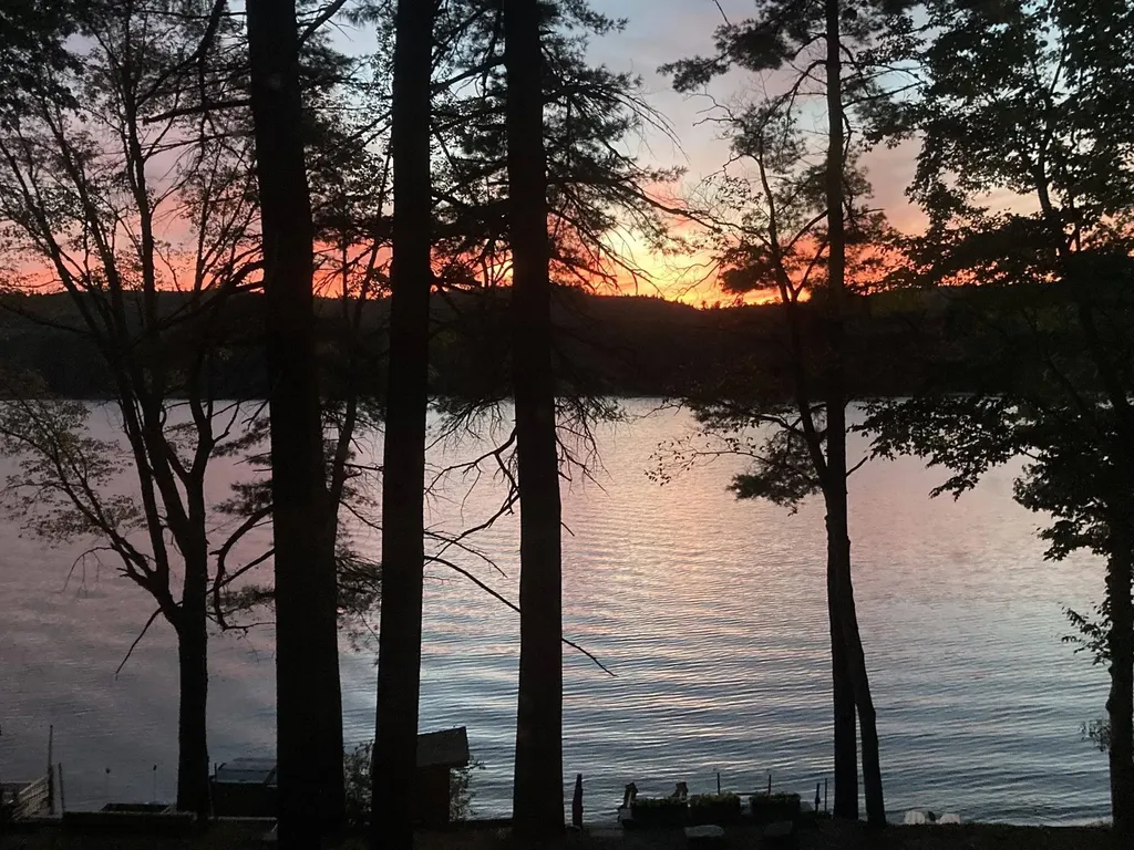 525 N Shore Drive Hopkinton NH 03229