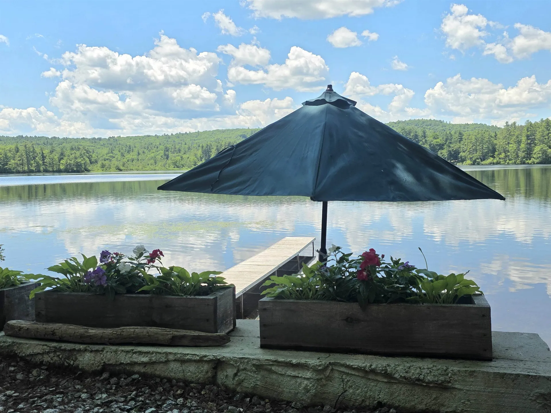 525 N Shore Drive Hopkinton NH 03229
