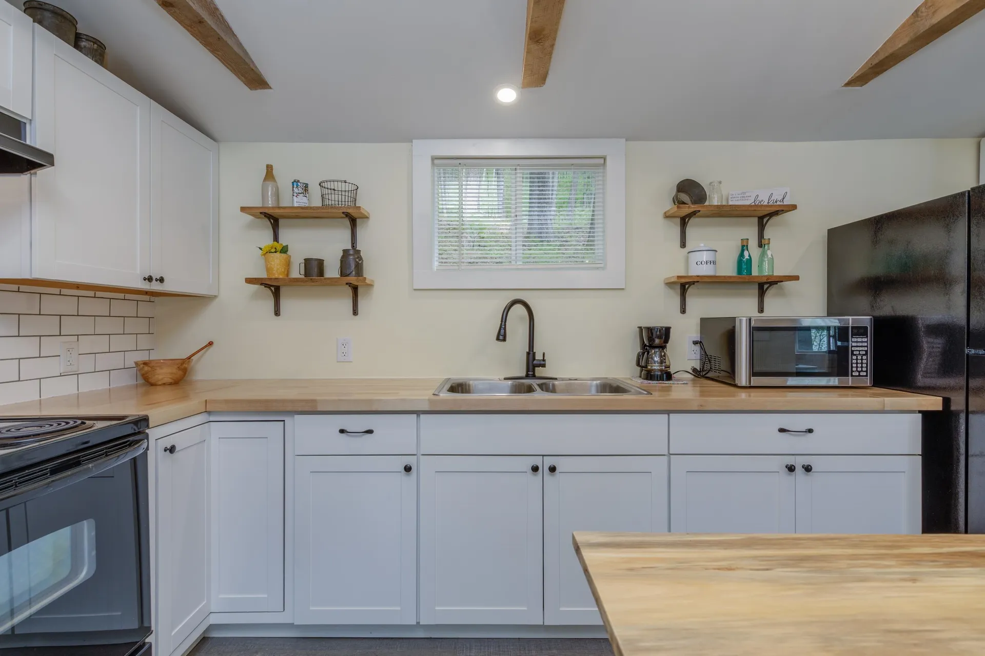 525 N Shore Drive Hopkinton NH 03229
