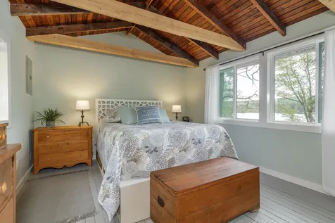 525 N Shore Drive Hopkinton NH 03229