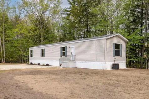 58 Shaw Drive Rochester NH 03868