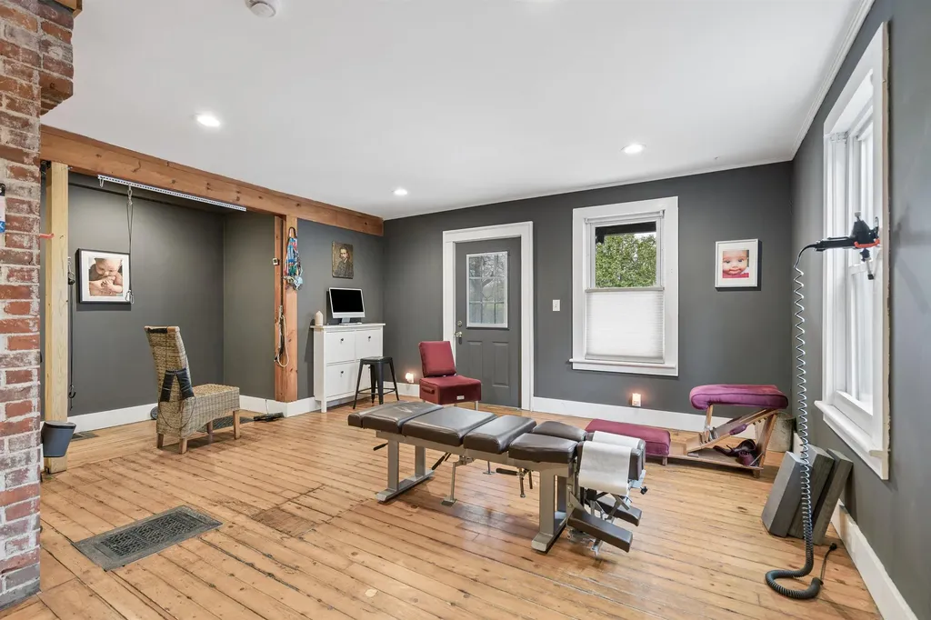 47 Pleasant Street Woodstock VT 05091