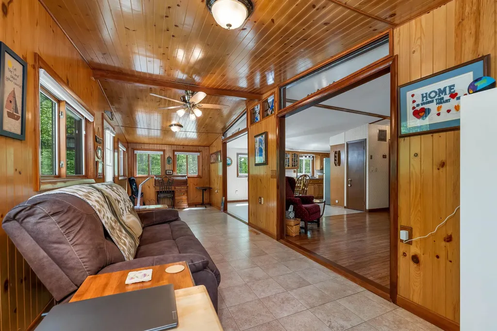 103 Lake Avenue Franklin NH 03235