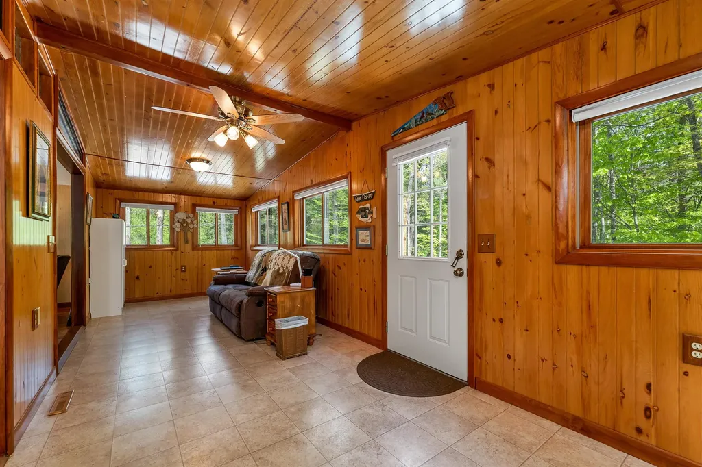 103 Lake Avenue Franklin NH 03235