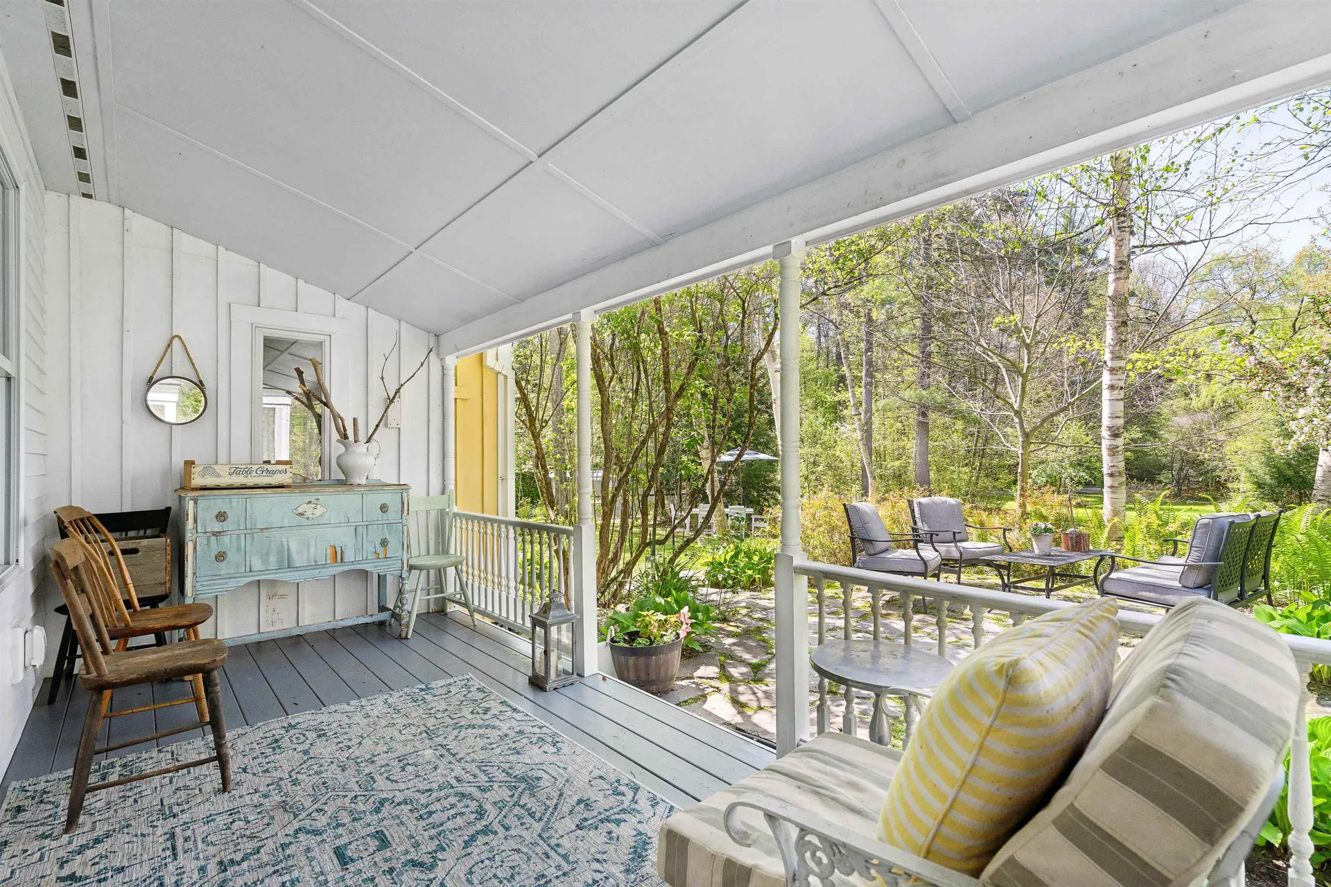 71 Old Oak Lane Hartland VT 05048