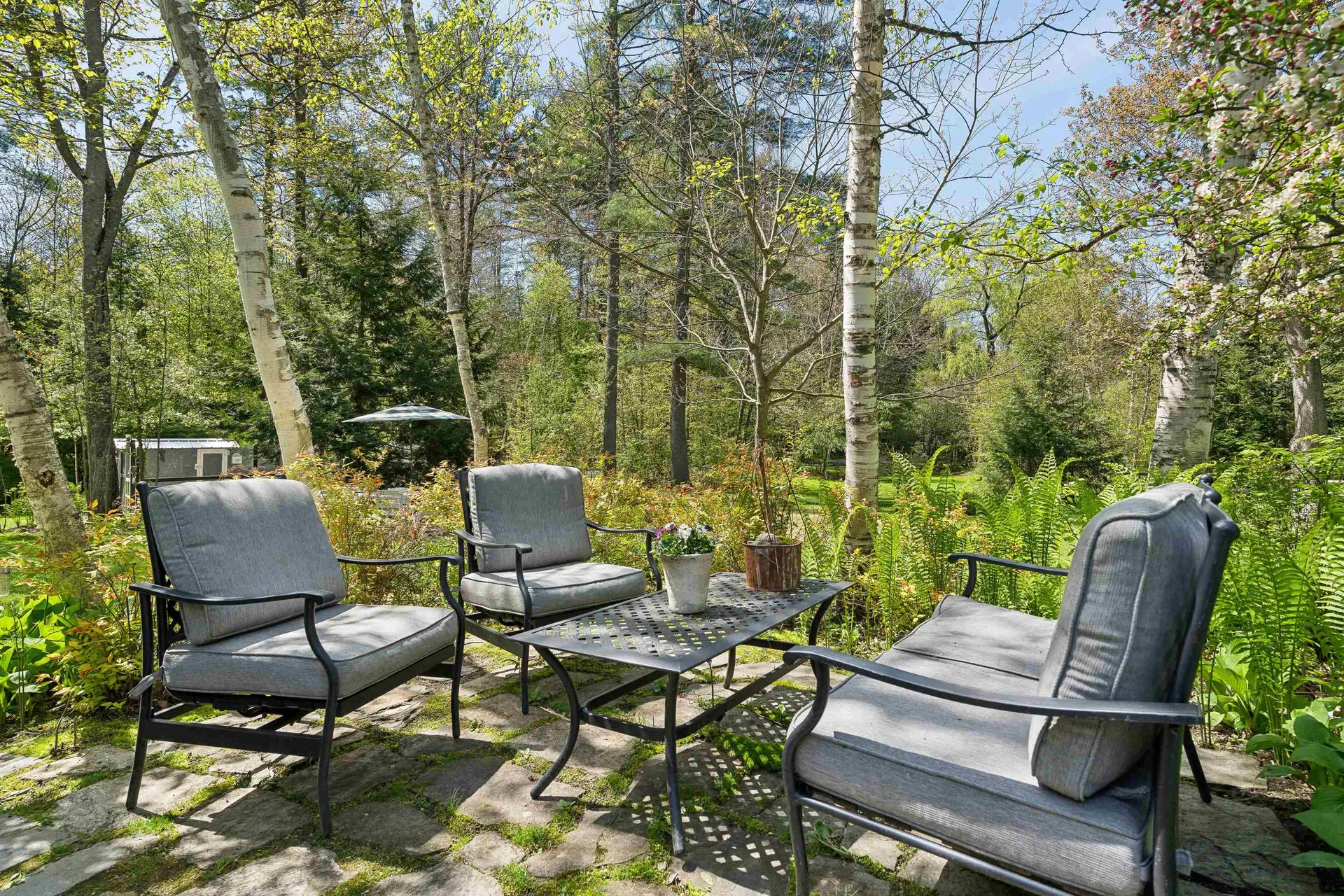 71 Old Oak Lane Hartland VT 05048