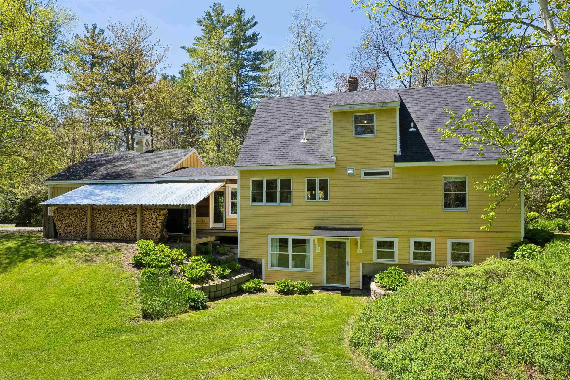 71 Old Oak Lane Hartland VT 05048