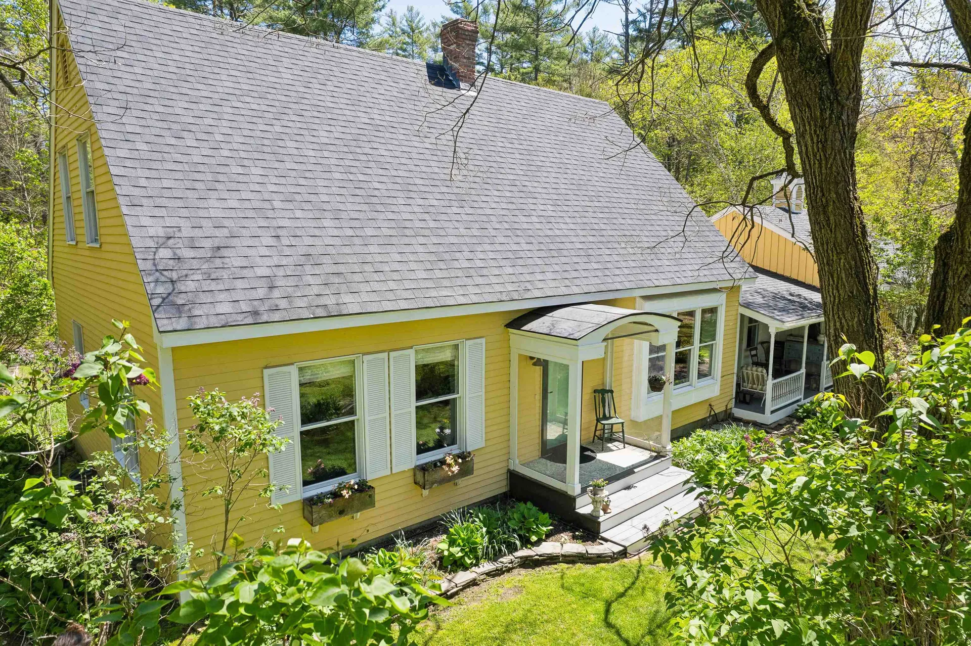 71 Old Oak Lane Hartland VT 05048