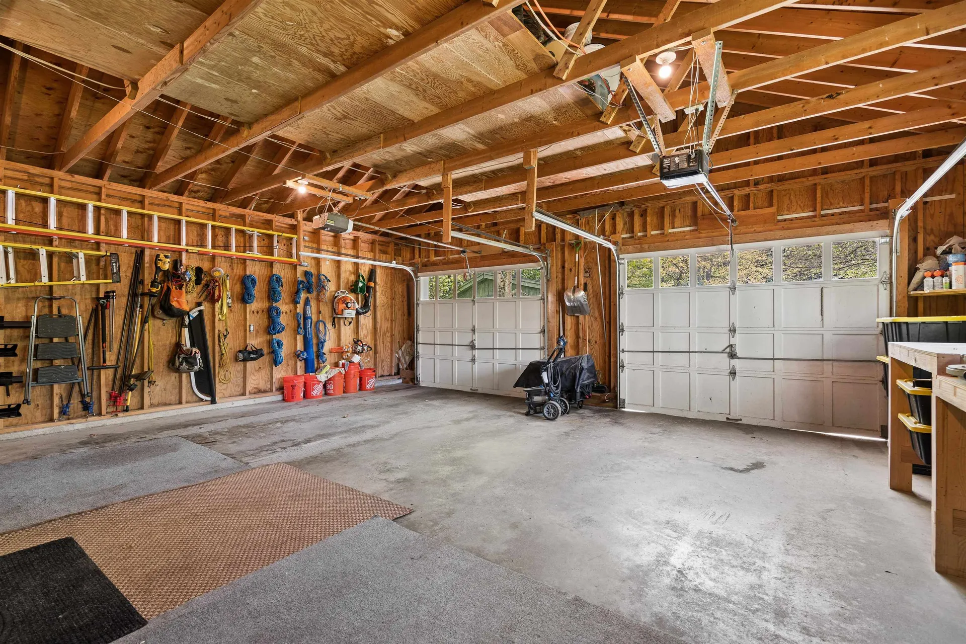71 Old Oak Lane Hartland VT 05048