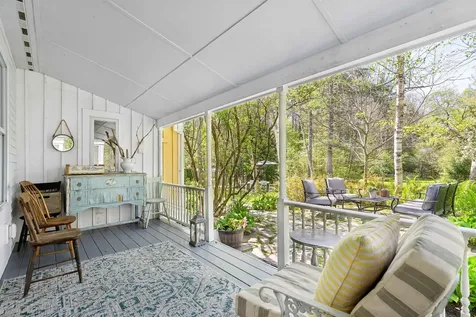 71 Old Oak Lane Hartland VT 05048