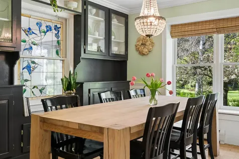 71 Old Oak Lane Hartland VT 05048
