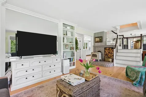 71 Old Oak Lane Hartland VT 05048