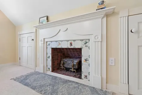 71 Old Oak Lane Hartland VT 05048