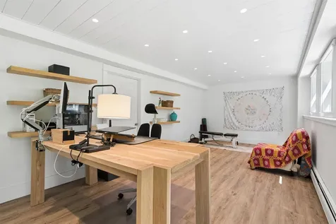 71 Old Oak Lane Hartland VT 05048