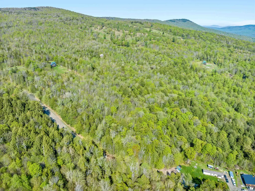 0 Sharpshooter Road Fayston VT 05673