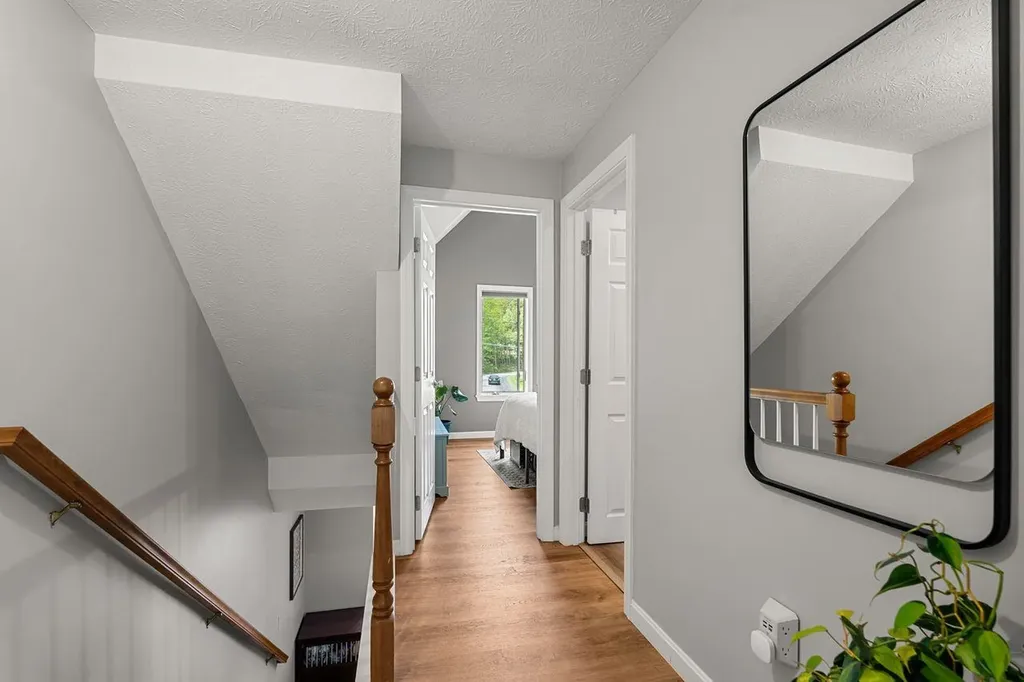 5 Westminster Drive Nashua NH 03064