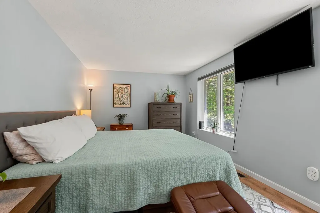 5 Westminster Drive Nashua NH 03064