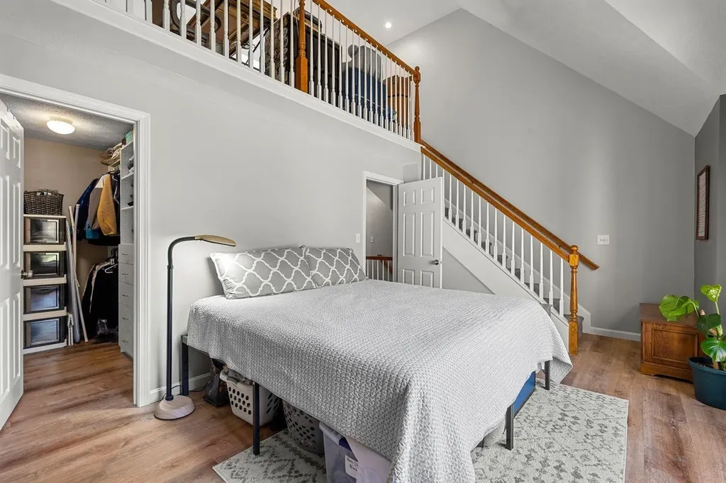 5 Westminster Drive Nashua NH 03064